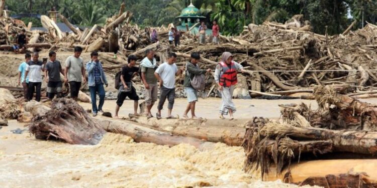 Update Banjir Sumatera: Korban Meninggal Tembus 1.135 Jiwa, Ratusan Ribu Warga Masih di Pengungsian