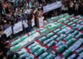 Warga Palestina di Gaza Makamkan Jenazah 100 Orang yang Ditemukan dari Reruntuhan