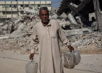Kehancuran Pabrik Desalinasi Perparah Krisis Air Minum di Gaza