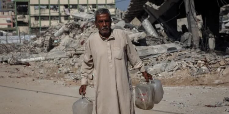 Kehancuran Pabrik Desalinasi Perparah Krisis Air Minum di Gaza